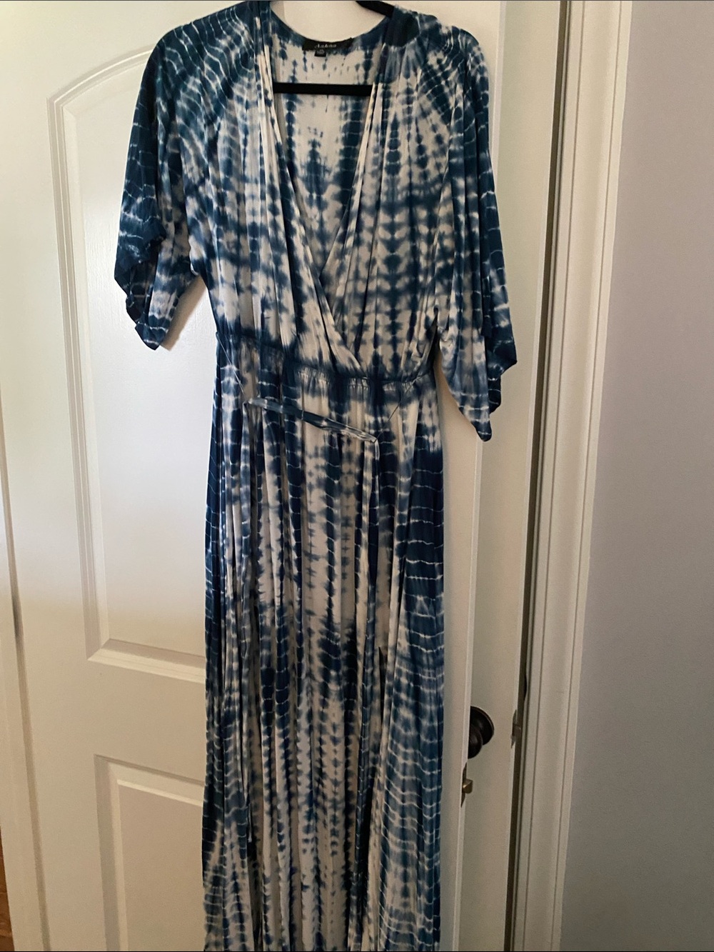 Lulus Navy and White Tie-Dye Wrap Maxi Dress